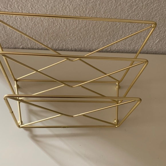 Mail - Picture 3 of 4